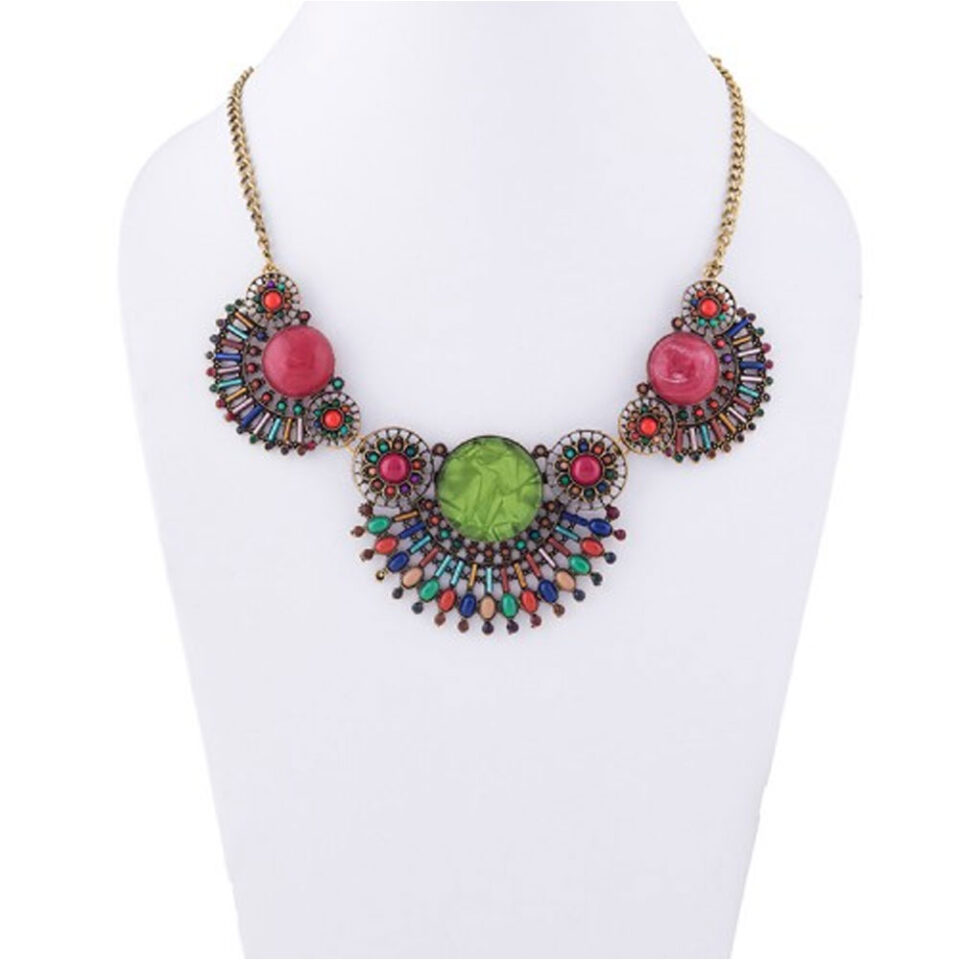 stylish ethnic necklace for woman