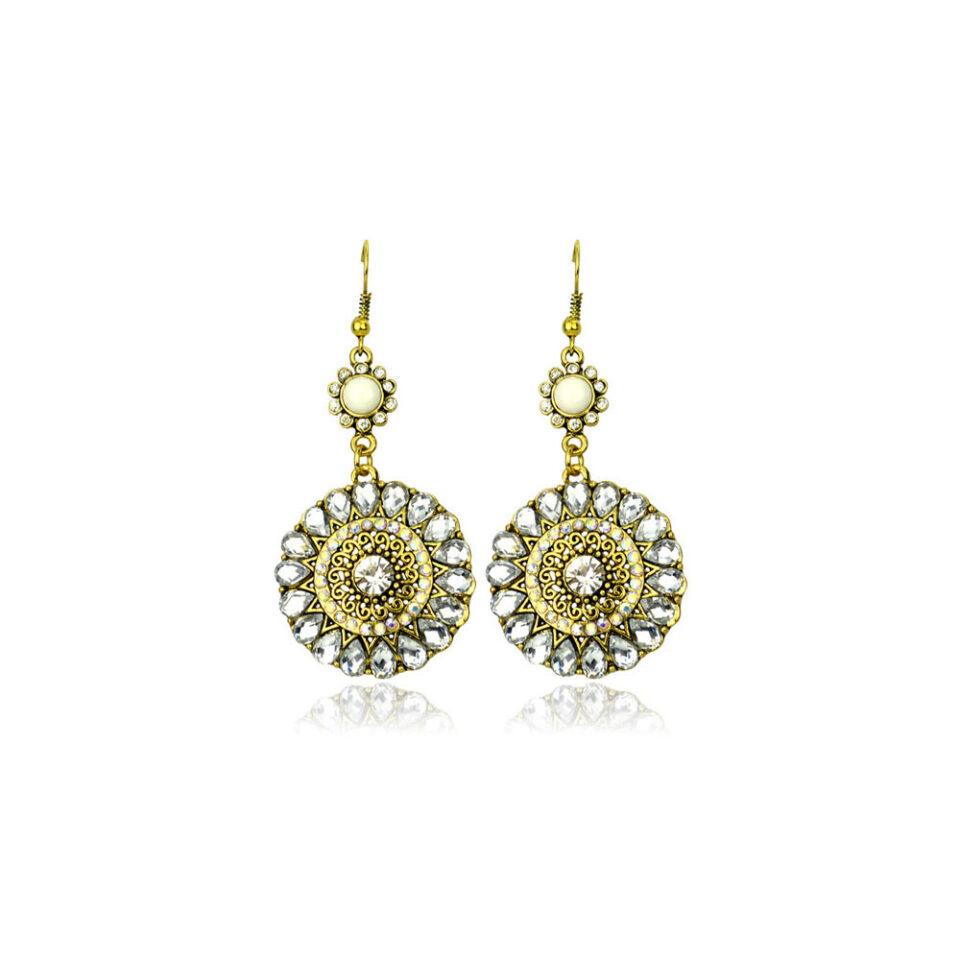 beautiful drop crystal white earrings