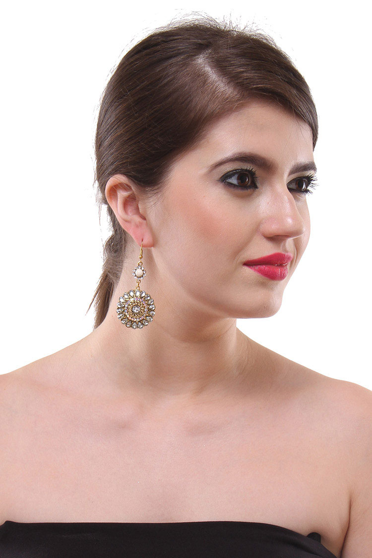 drop earrings for fashion
