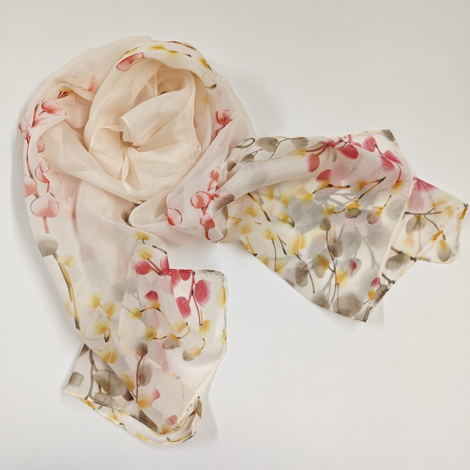 fashionable scarfs for woman
