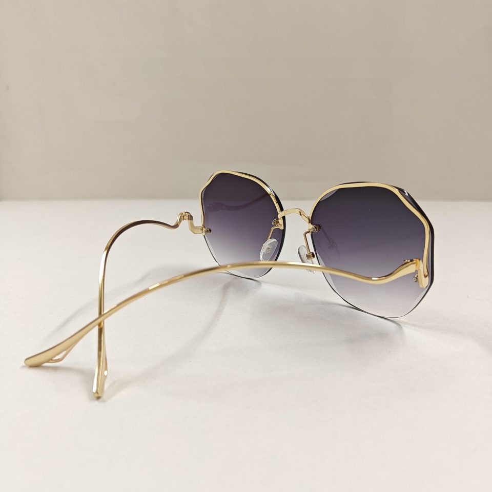 fashionable sunglasses accessories