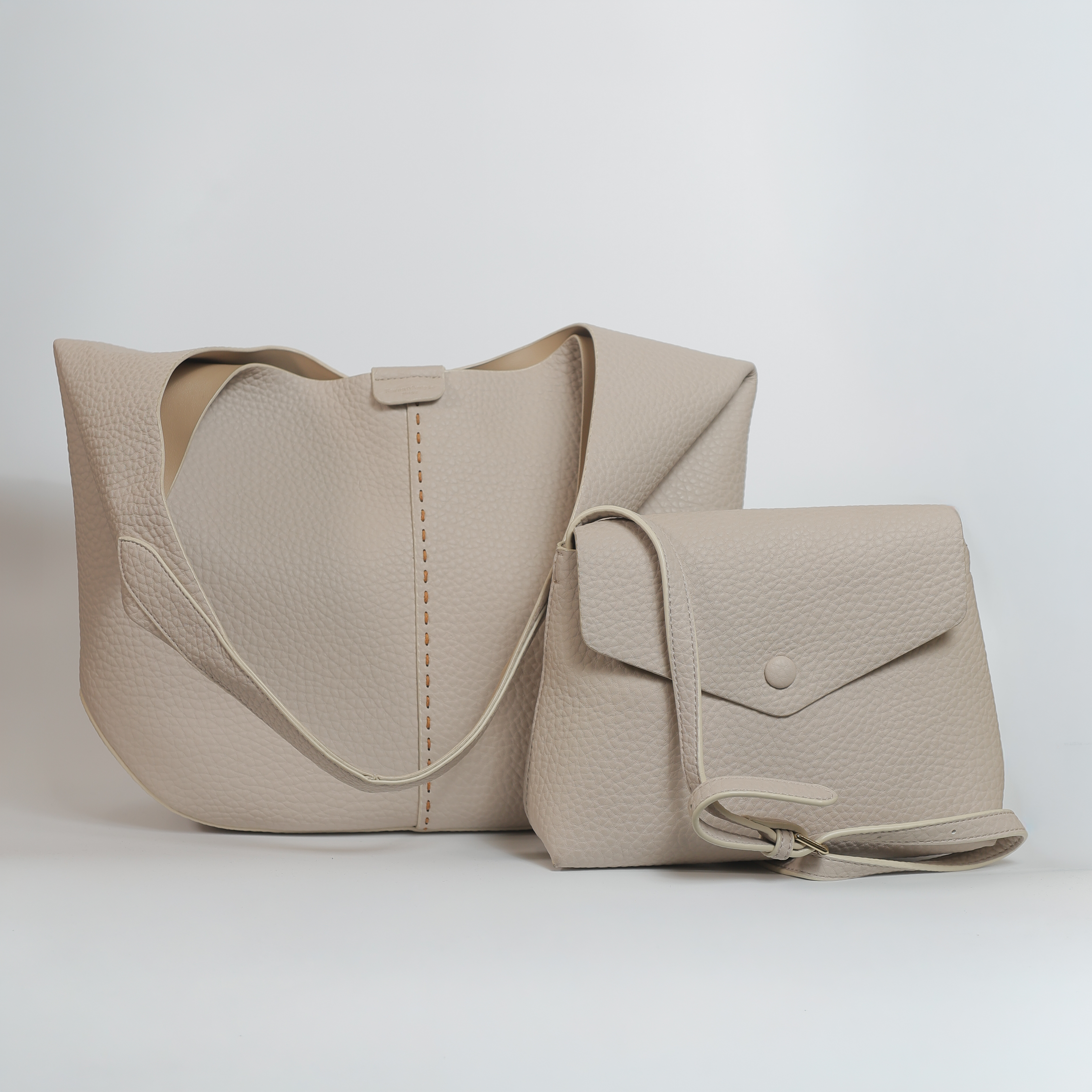 Vivelle Tote Gypsum Bag