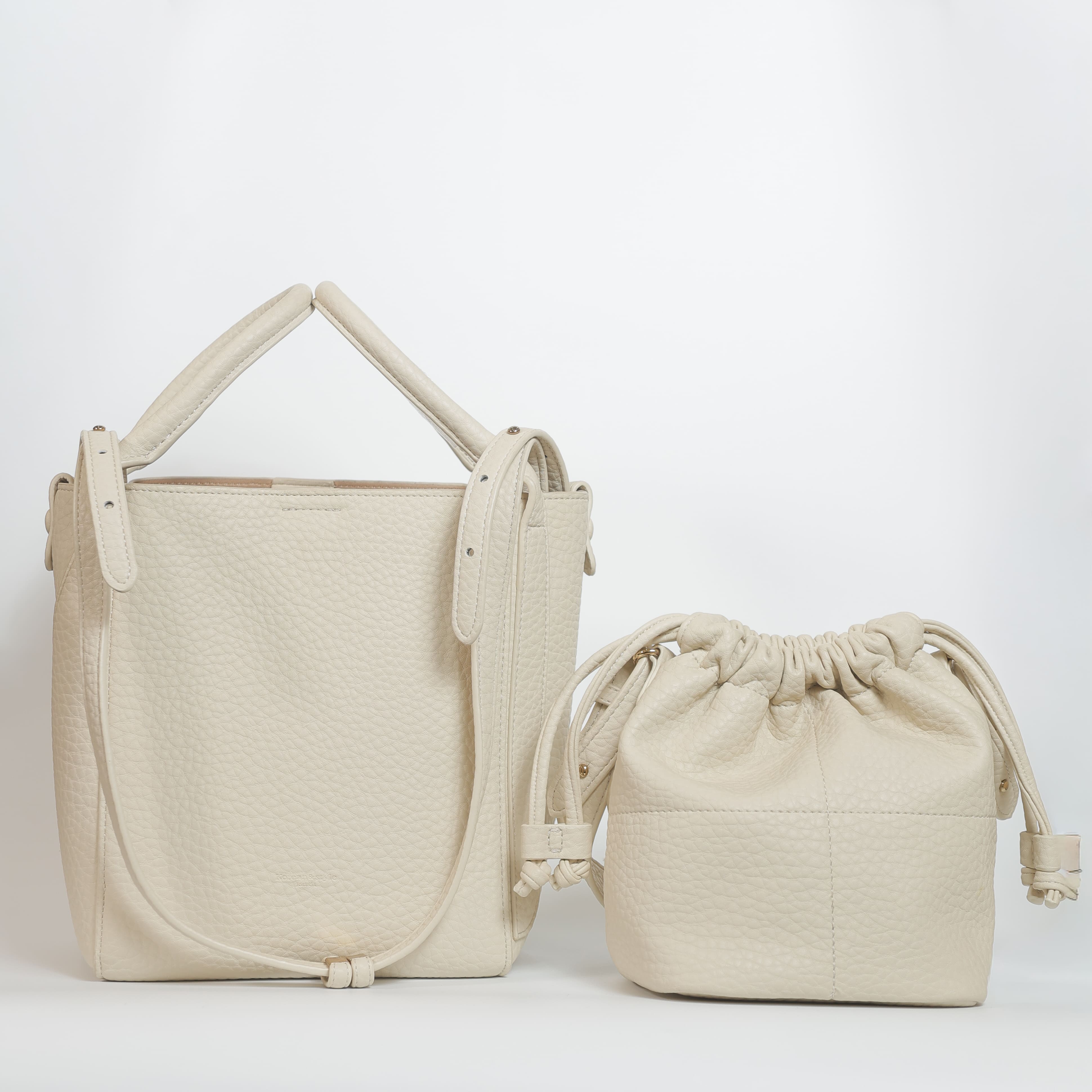 Oryn Bucket Beige Bag