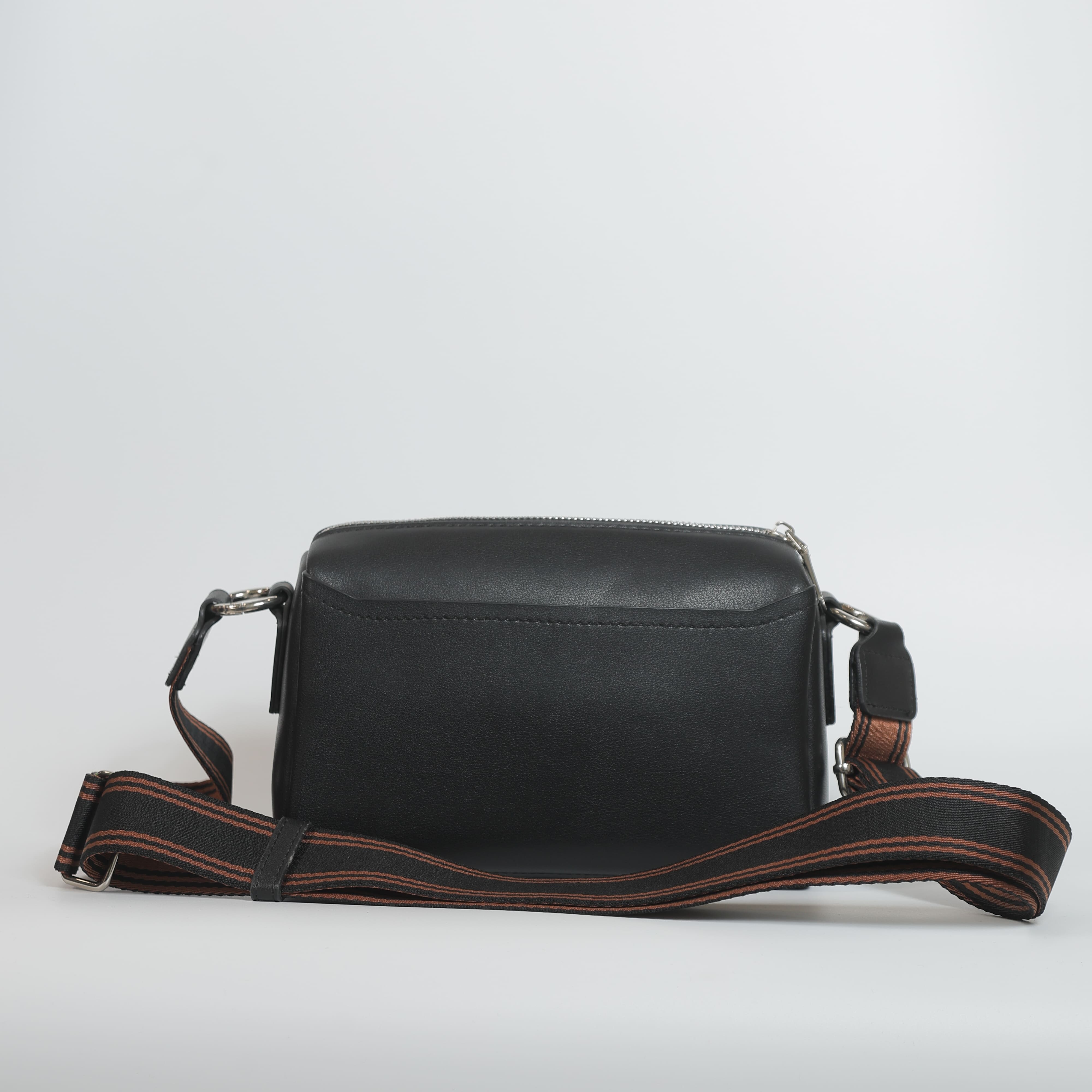 Harp Black Handbag
